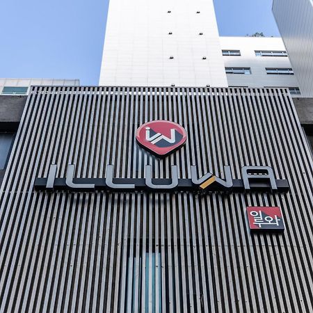 M Lluwa Motell Seoul Exteriör bild
