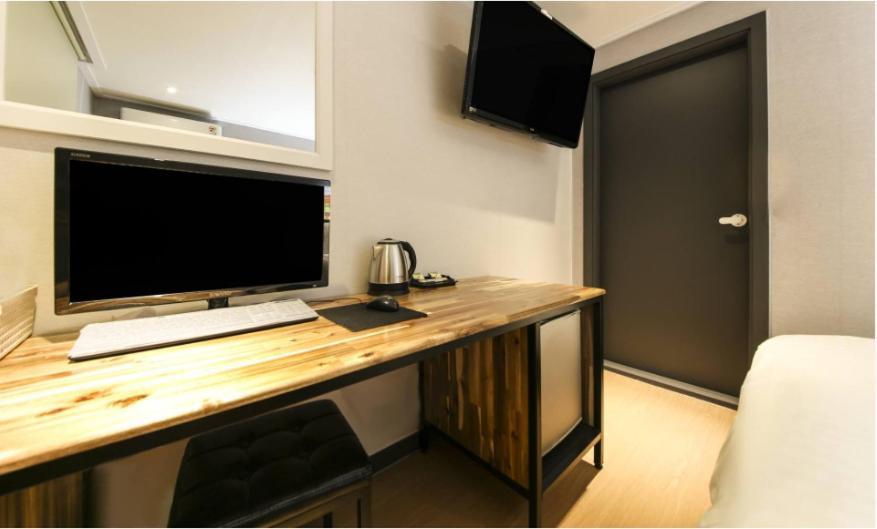 M Lluwa Motell Seoul Exteriör bild